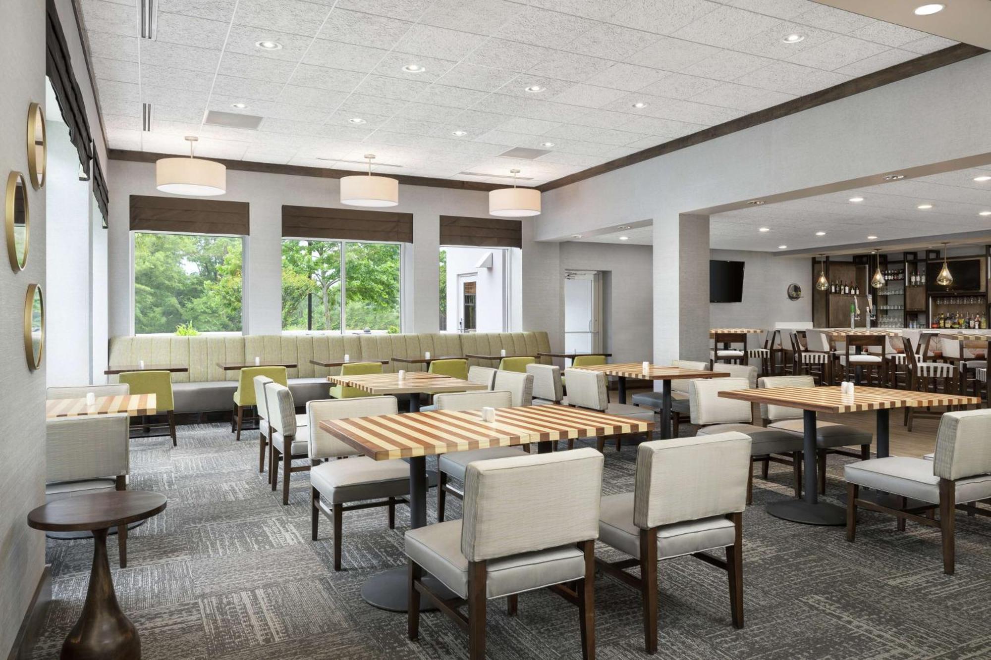 Hilton Garden Inn Greenville Bagian luar foto